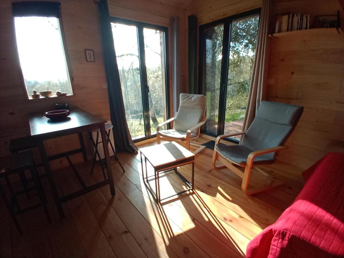 Maison Dans Un Ecrin De Verdure Saint-Leon-sur-Vezere Eksteriør bilde