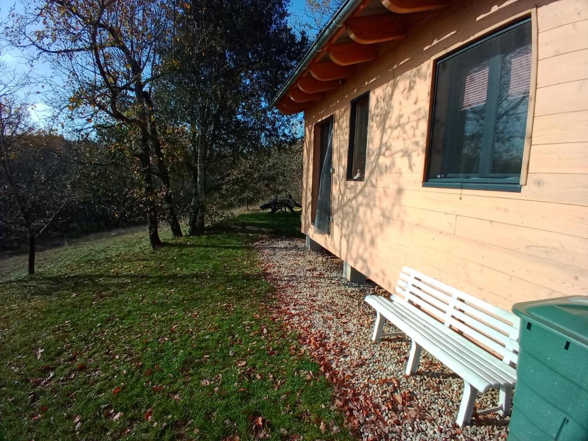 Maison Dans Un Ecrin De Verdure Saint-Leon-sur-Vezere Eksteriør bilde
